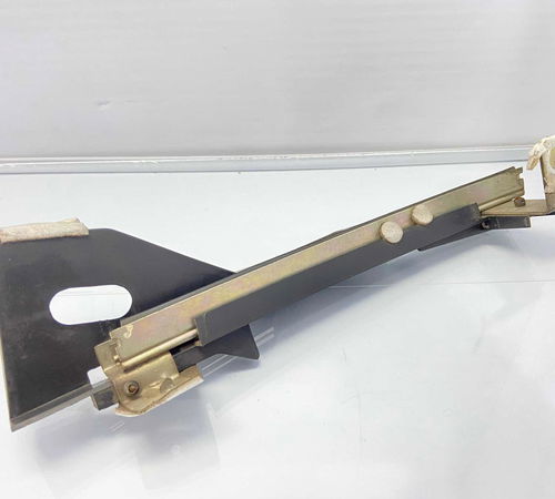Guia Canaleta Vidro Porta Diant Esquerda Ford Fiesta 03/14
