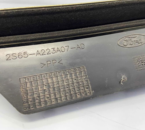 Guia Canaleta Vidro Porta Diant Esquerda Ford Fiesta 03/14