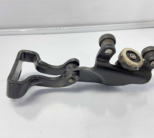 Dobradiça Guia Porta Direita Fiat Doblò 2003/2016