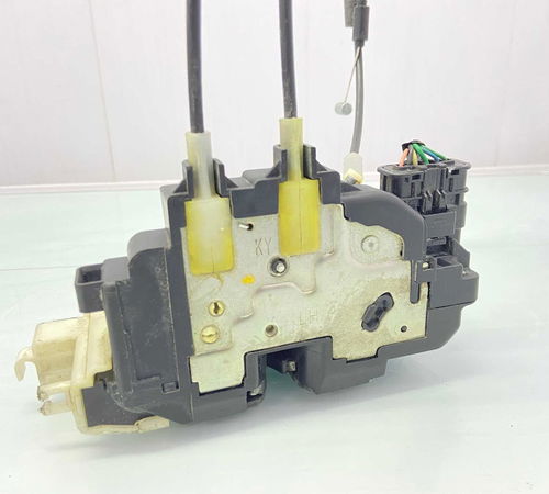 Fechadura Porta Adiantei Esquerda Hyundai I30 2009/2012