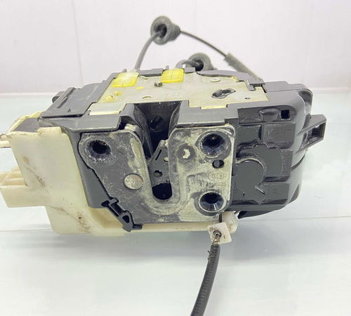 Fechadura Porta Adiantei Esquerda Hyundai I30 2009/2012