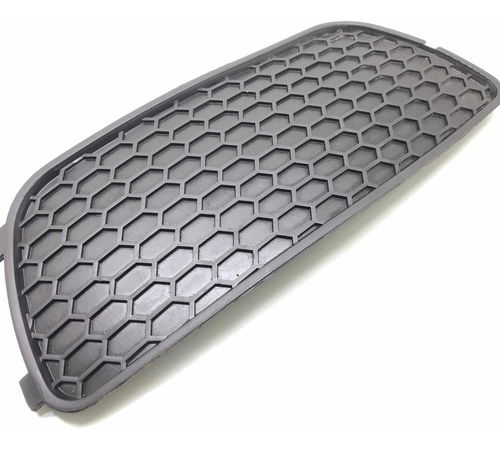 Moldura Milha Esquerda Fiat Palio 2004/2016