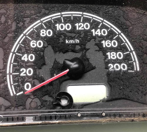 Painel De Instrumentos Fiat Palio 2004/2016 Com Detalhes