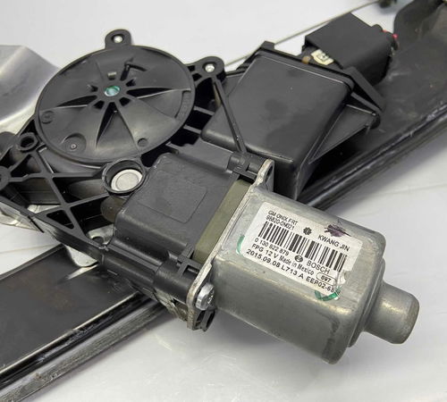 Máquina Vidro Elétrico Dianteira Esquerda Gm  Onix 2013/2021