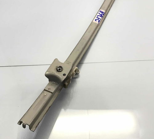 Guia Canaleta Vidro Dianteira Esquerda Chevrolet Corsa 03/11