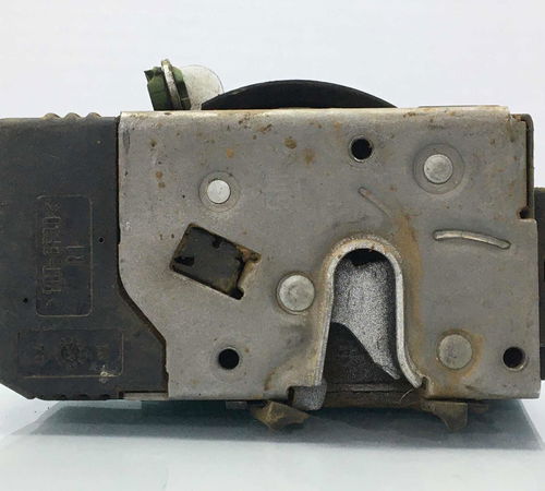 Fechadura Dianteiro Direito Chevrolet Corsa 2003/2011