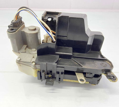 Fechadura Porta Esquerda Fiat Doblò 2003/2016