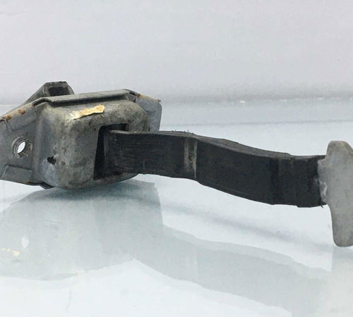 Limitador Porta Traseira Esquerdo Toyota Etios 2013/2021