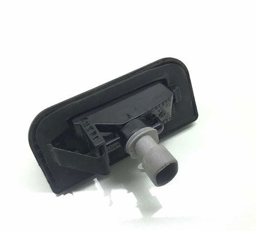 Luz Placa Traseira Esquerda Fiat Fiorino 2015/2021