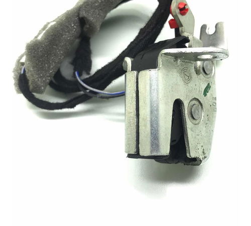 Fechadura Inferior Porta Traseira Esquerda Fiorino 2015/2021