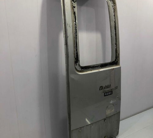 Porta Traseira Direita Fiat Doblo 2003/2017 Com Detalhes