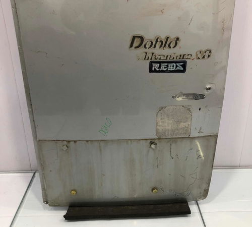 Porta Traseira Direita Fiat Doblo 2003/2017 Com Detalhes
