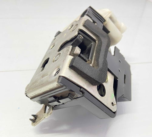 Fechadura Porta Dianteira Direita Fiat Palio 2004/2016