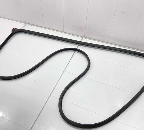 Borracha Vedação Porta Dianteira Esquerda Toyota Hilux 20/22