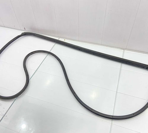 Borracha Vedação Porta Dianteira Esquerda Toyota Hilux 20/22
