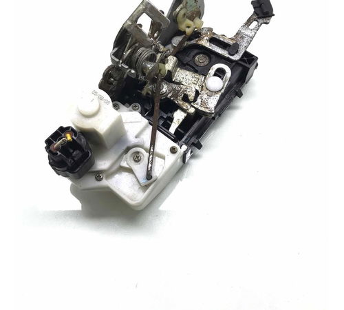 Fechadura Porta Traseira Esquerda Vw Space Fox 2006/2009