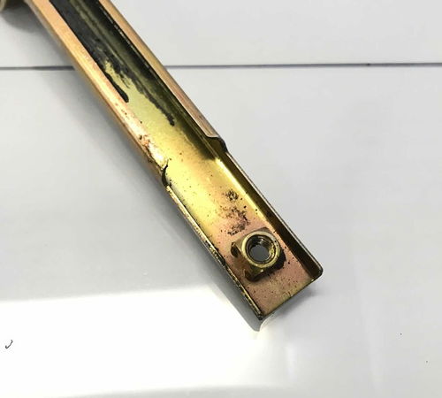 Guia Canaleta Vidro Dianteiro Direito Chevrolet Corsa 98/10