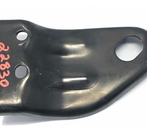 Suporte Traseira Inferior Lado Esquerda Hyundai I30 2009/012