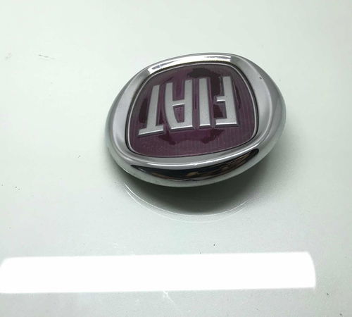 Emblema Logo Fiat Uno Vivace 2011/2020