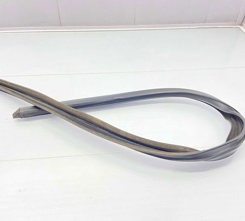 Borracha Porta Traseira Direito Gm Zafira 2003/2012