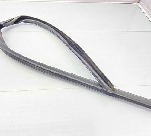 Borracha Porta Traseira Direito Gm Zafira 2003/2012
