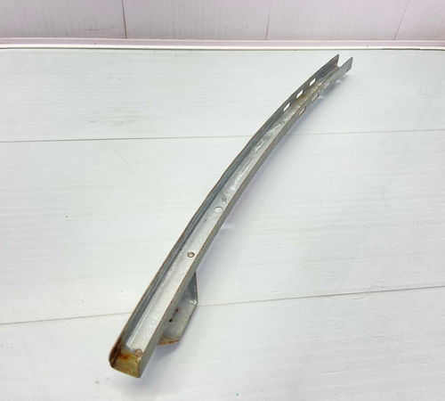 Guia Canaleta Vidro Porta Dianteira Direito Gm Corsa 1998/10