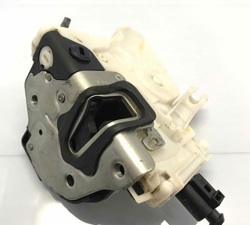 Fechadura Porta Traseira Esquerda Volkswagen Fox 2010/2014