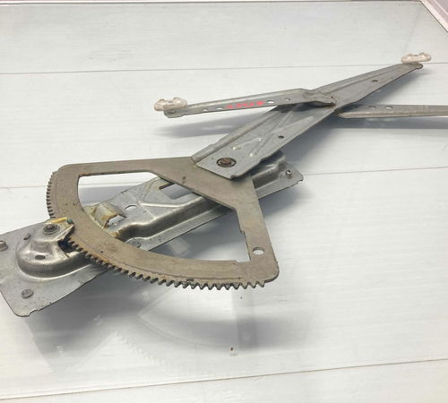 Máquina De Vidro Manual Dianteira Direita Gm Corsa 1998/2010