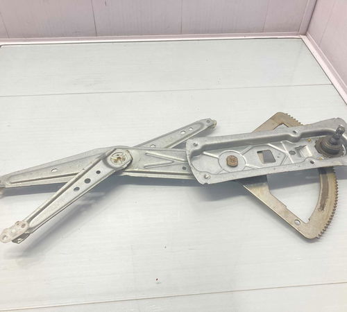 Máquina De Vidro Manual Dianteira Direita Gm Corsa 1998/2010