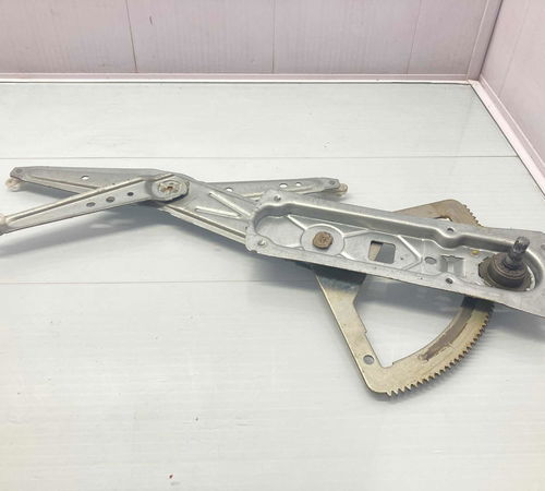 Máquina De Vidro Manual Dianteira Direita Gm Corsa 1998/2010