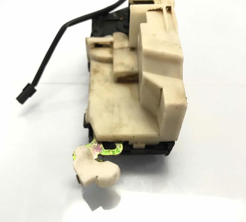 Fechadura Porta Traseira Esquerda Chevrolet Celta 2007/2015