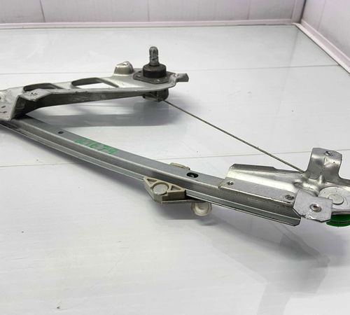 Máquina De Manual Traseira Direita Chevrolet Corsa 1998/2010