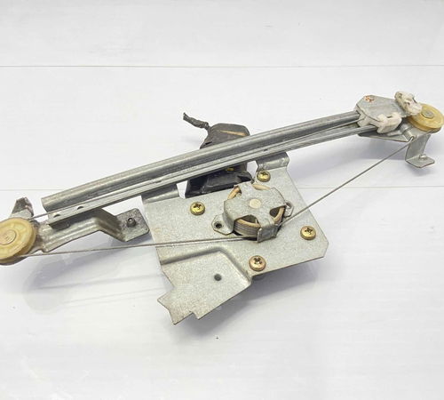 Máquina De Vidro C/motor Traseira Direita Gm Corsa 1998/2010