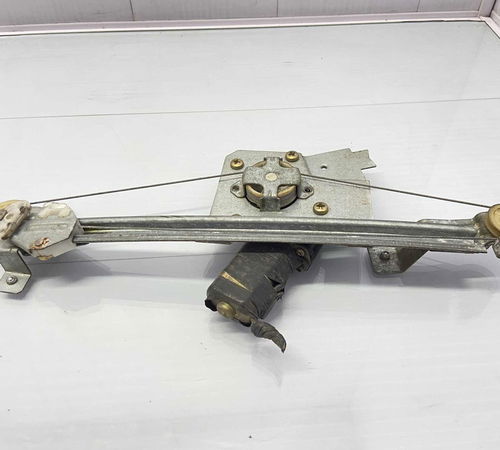 Máquina De Vidro C/motor Traseira Direita Gm Corsa 1998/2010