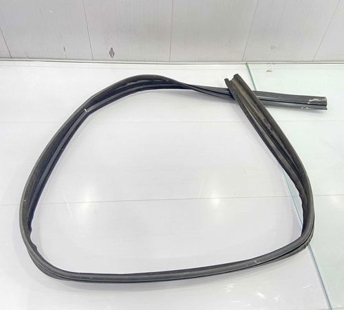 Borracha Canaleta Dianteira Esquerda Chevrolet Celta 2007/15