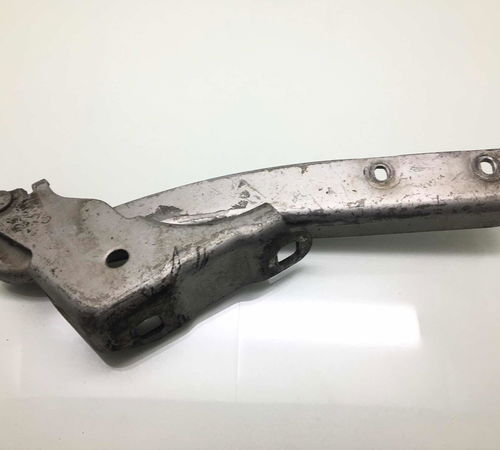 Dobradiça Esquerda Capô Dianteiro Fiat Punto 2008/2018