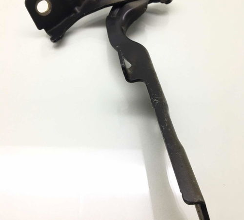 Dobradiça Direita Capô Dianteiro Chevrolet Cruze 2012/2017