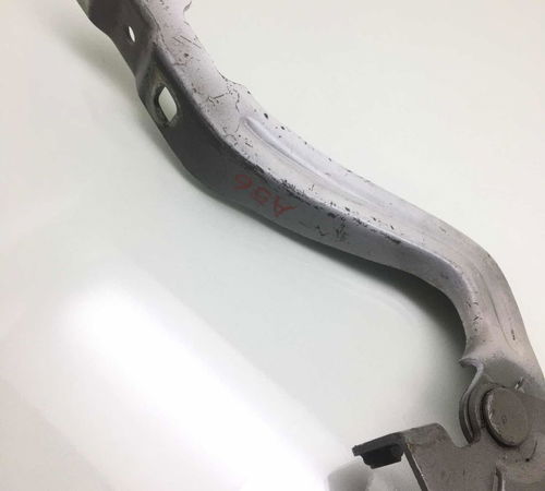 Dobradiça Direita Capô Dianteiro Ford Ka 2014/2021