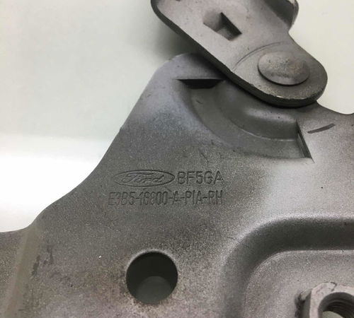 Dobradiça Direita Capô Dianteiro Ford Ka 2014/2021