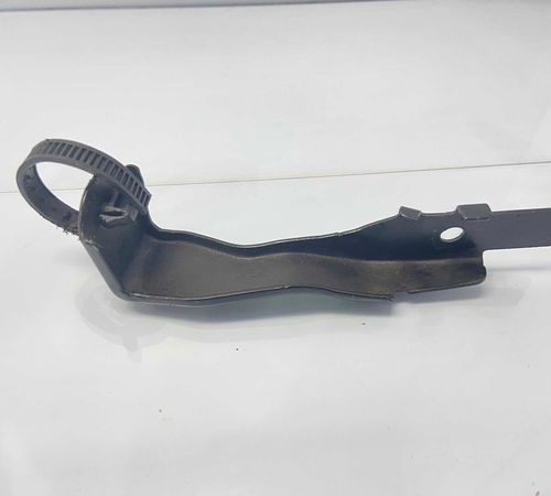 Suporte Alternador 2.8/diesel Toyota Hilux 2021/2022