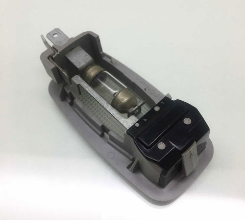 Luz Cortesia Lateral Esquerda Hyundai I30 2009/2012