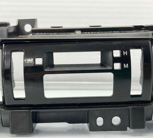 Moldura Difusor Central Toyota Hilux 2022