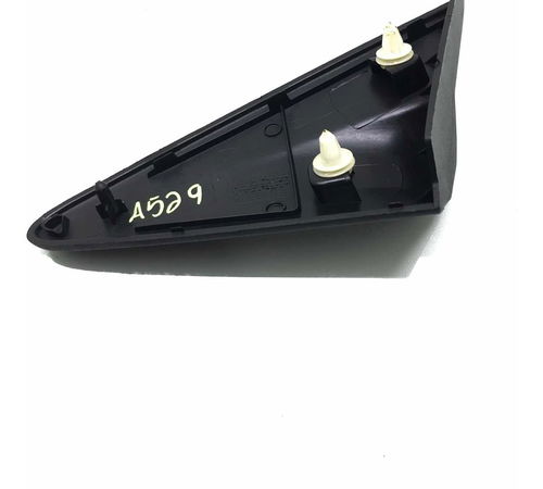 Moldura Externa Retrovisor Direito Chevrolet Onix 2013/2019