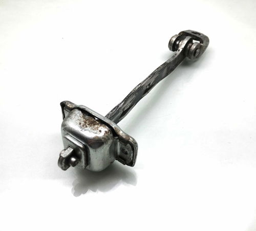 Limitador Dianteiro Direito Chevrolet Corsa Montana 2003/12