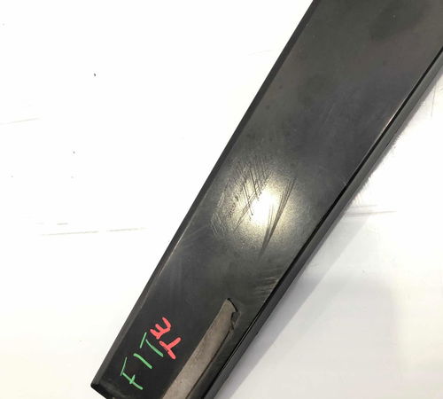 Moldura Coluna Porta Traseira Esquerda Honda Fit 2009/2014