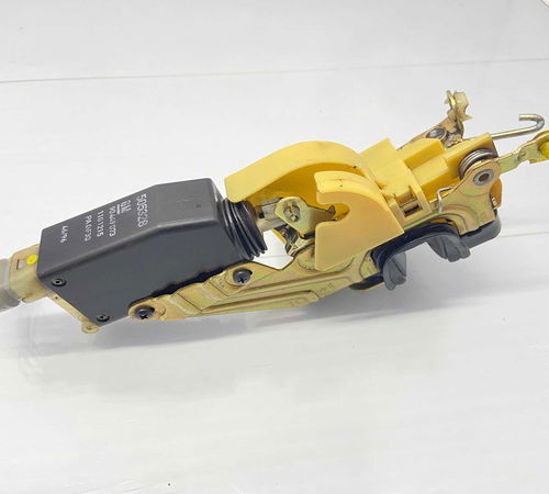 Fechadura Porta Dianteira Direita Gm Corsa 1998/2010
