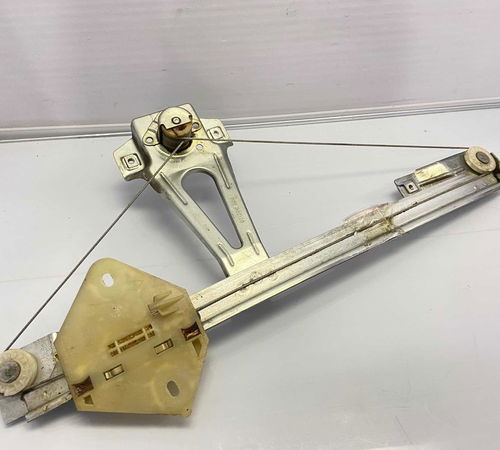 Máquina De Vidro Manual Traseira Direita Renault Clio 13/16
