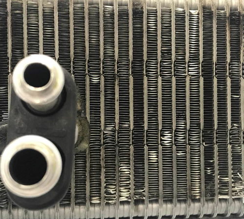 Radiador Caixa Ventilação Fiat Idea 2011/2018