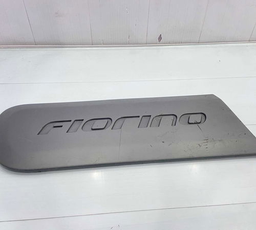 Moldura Lateral Traseira Direita Fiat Fiorino
