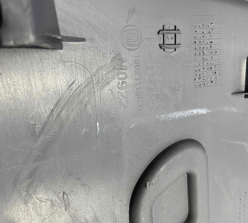 Moldura Lateral Traseira Direita Fiat Fiorino